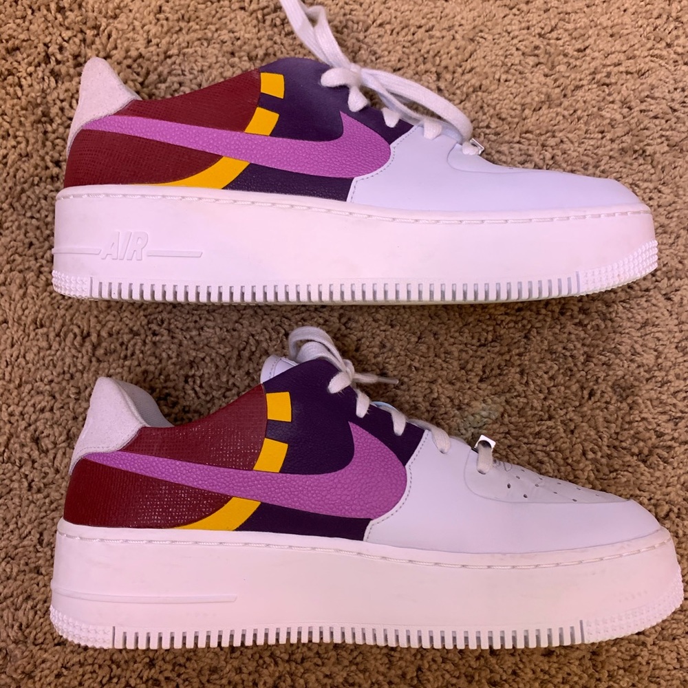 Nike Basketball Themed Air Force 1 Sage Low